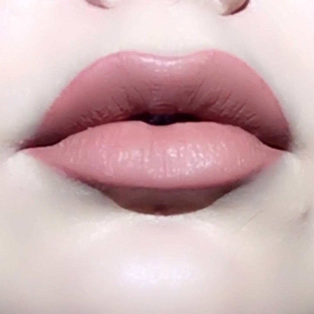 PMG_PDP_HEARTS_DESIRE_LIPS_MT_Macros_HoneyHaze_Jenna_Thumbnail.jpg